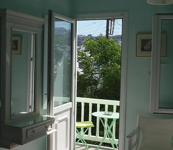 Fraskoula's Town Guest house 2*